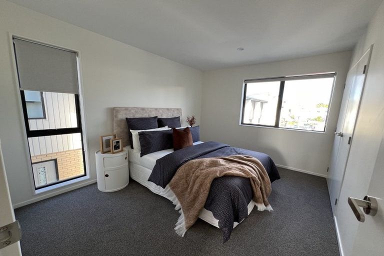 Photo of property in 15 Selo Street, Glen Eden, Auckland, 0602