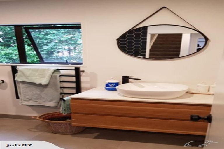 Photo of property in 34b Rosario Crescent, Red Beach, 0932