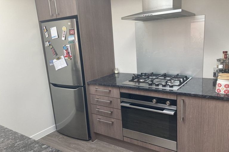 Photo of property in 22 Liberation Road, Papakura, 2110