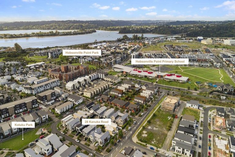 Photo of property in 28 Kanuka Road, Hobsonville, Auckland, 0616