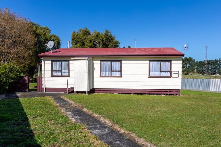 Photo of property in 16 Burgoyne Street, Woodville, 4920