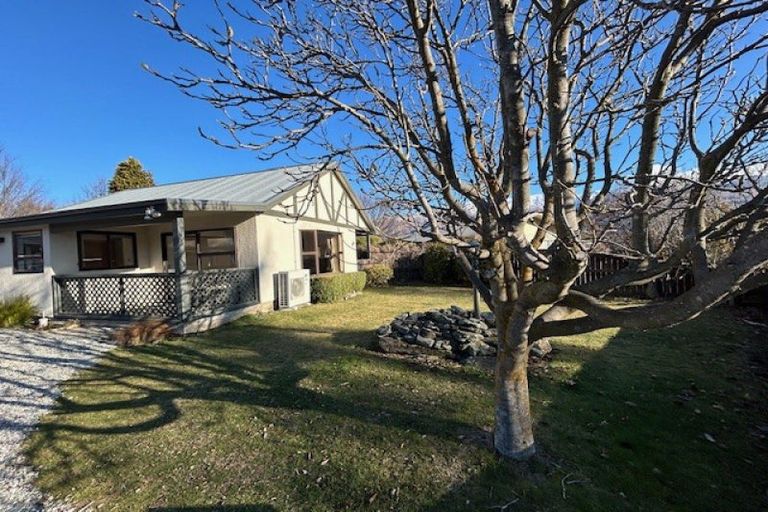 Photo of property in 64 Hunter Crescent, Wanaka, 9305