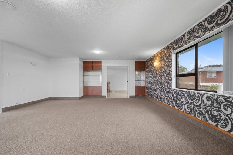 Photo of property in 12b Bronte Place, Whalers Gate, New Plymouth, 4310
