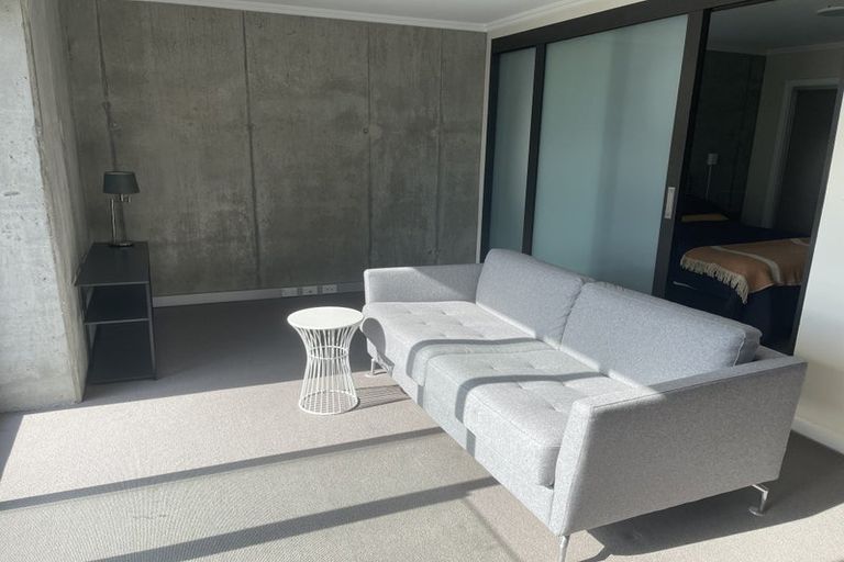 Photo of property in Frame Apartments, 801/111u Molesworth Street, Thorndon, Wellington, 6011