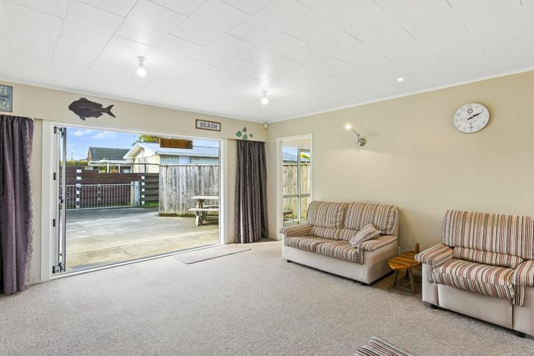 Photo of property in 34a Teoti Street, Paraparaumu Beach, Paraparaumu, 5032