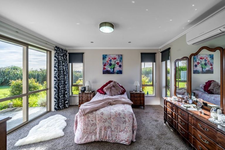 Photo of property in 20 Majestic Chance, Seaward Bush, Invercargill, 9812