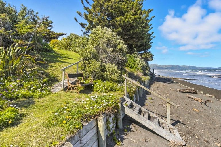 Photo of property in 253 Rosetta Road, Raumati Beach, Paraparaumu, 5032