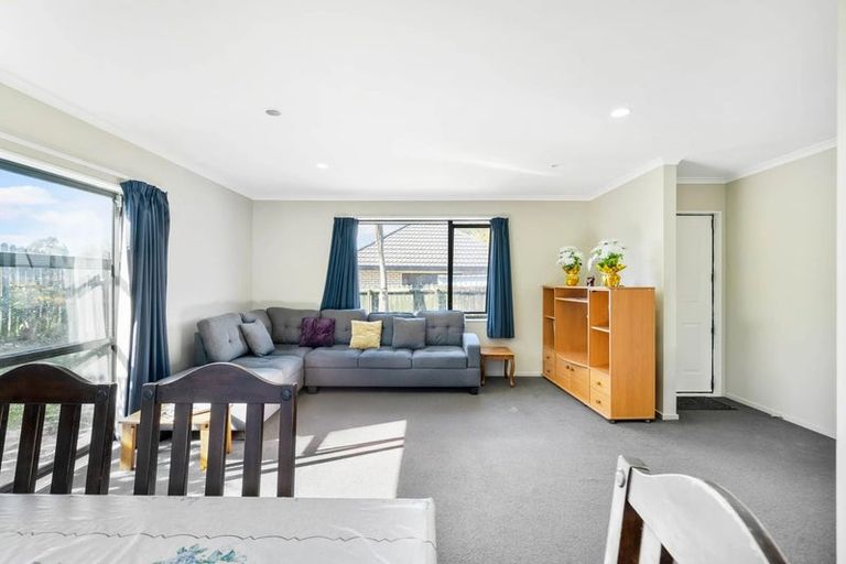 Photo of property in 45 Robert Ross Place, Clendon Park, Auckland, 2103