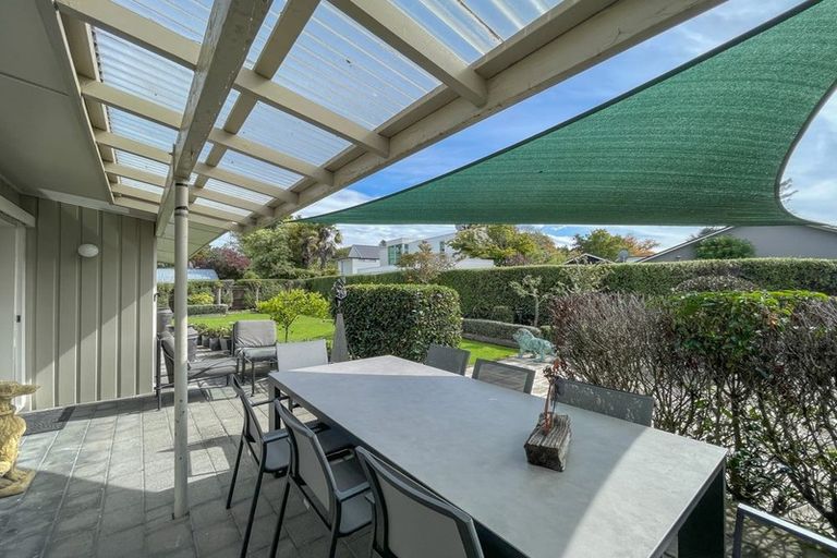 Photo of property in 106 Hinau Street, Riccarton, Christchurch, 8041