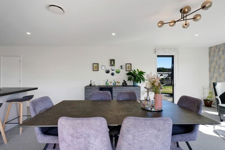 Photo of property in 17 Longstaff Drive, Bell Block, New Plymouth, 4312