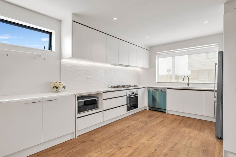 Photo of property in 6 Manahau Lane, Flat Bush, Auckland, 2019