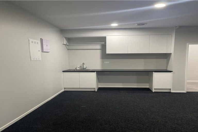 Photo of property in 27 Surf View Crescent, Red Beach, 0932