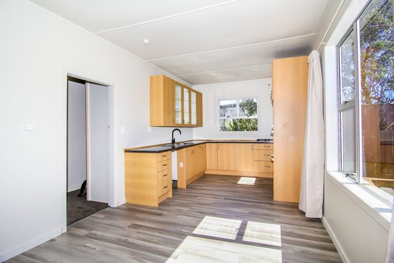 Photo of property in 23 Pakington Street, Westport, 7825