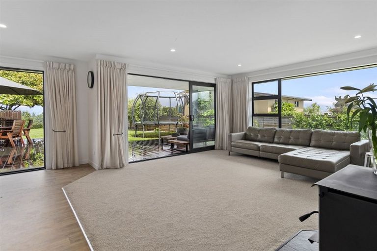 Photo of property in 110r Waikite Road, Welcome Bay, Tauranga, 3175