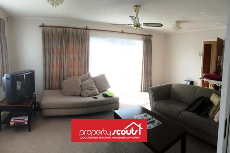 Photo of property in 16 Forest Hill Road, Henderson, Auckland, 0612