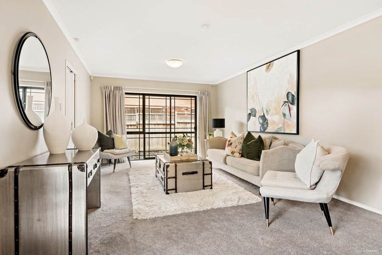 Photo of property in 6 Syracuse Place, Albany, Auckland, 0632