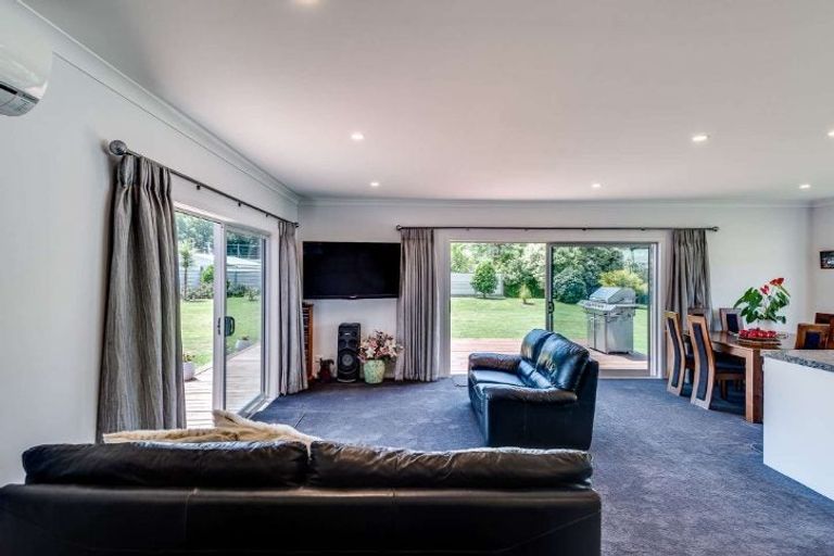 Photo of property in 7 Johns Road, Jervoistown, Napier, 4112