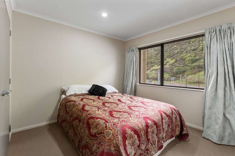 Photo of property in Te Kakariki Apartments, 5/5 Wellington Road, Paekakariki, 5034