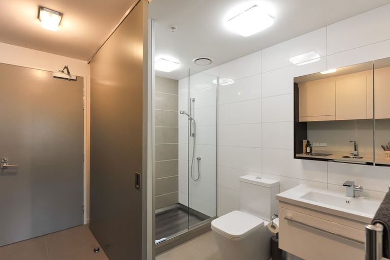 Photo of property in Masina Apartments, 111/80u Riddiford Street, Newtown, Wellington, 6021