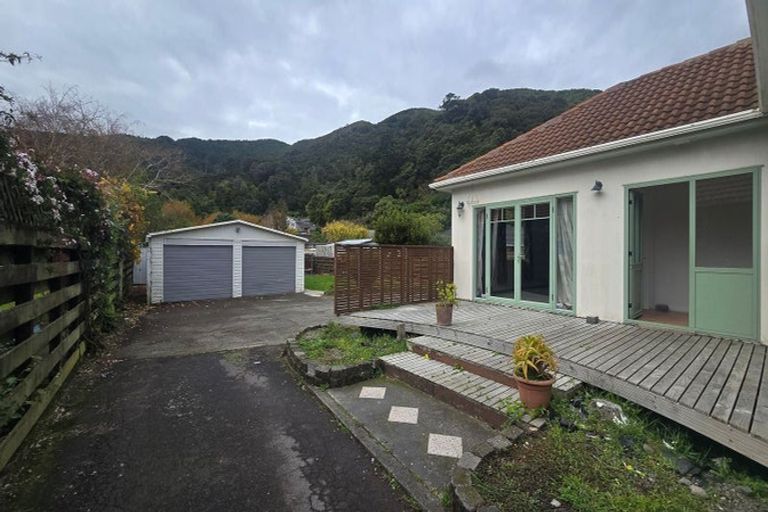 Photo of property in 9 Mawson Street, Waiwhetu, Lower Hutt, 5010
