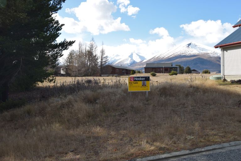 Photo of property in 37 Ohau Drive, Lake Ohau, Twizel, 9412