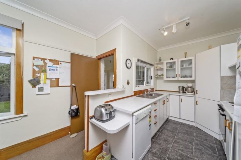 Photo of property in 54 Waihi Road, Hawera, 4610