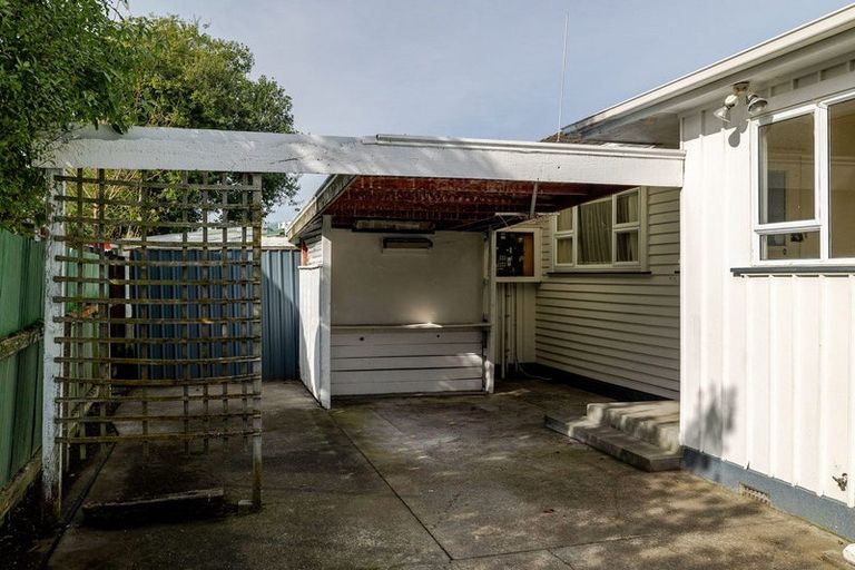 Photo of property in 2 Virginia Crescent, Feilding, 4702