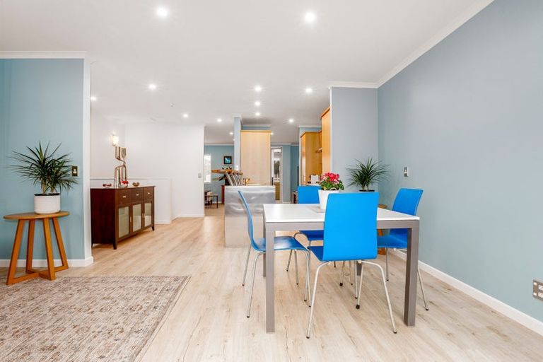 Photo of property in Marrakech Cafe, 26/305 Evans Bay Parade, Hataitai, Wellington, 6021