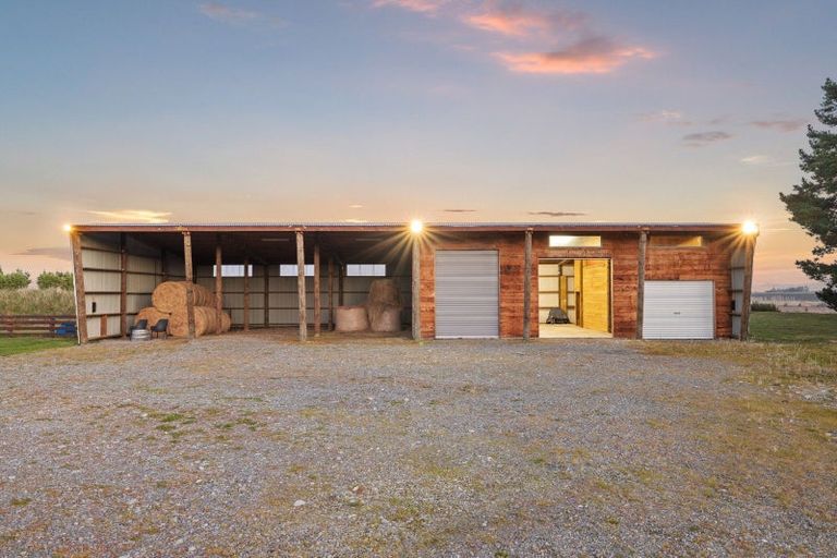 Photo of property in 1591 Thongcaster Road, Burnt Hill, Oxford, 7495