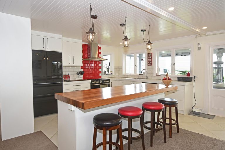 Photo of property in 956 Oneriri Road, Kaiwaka, 0573