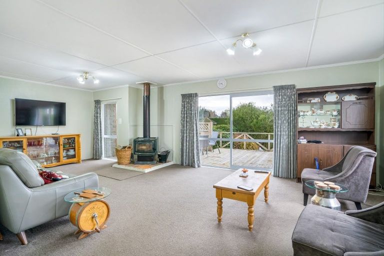 Photo of property in 79 Egerton Road, Winton, 9781