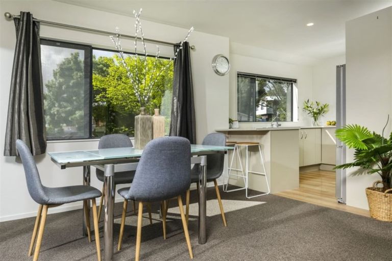 Photo of property in 35b Mcclintock Road, Massey, Auckland, 0614