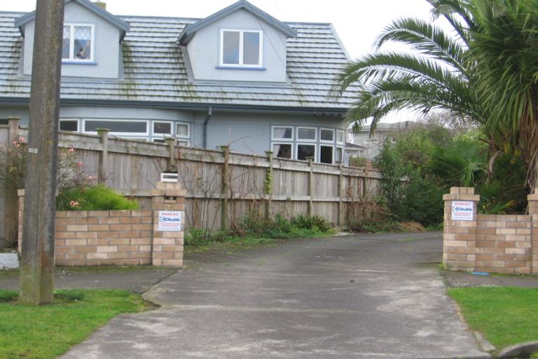 Photo of property in 35 Titoki Street, Palmerston North, 4414
