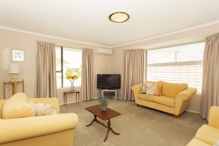 Photo of property in 1/287 Cameron Street, Ashburton, 7700