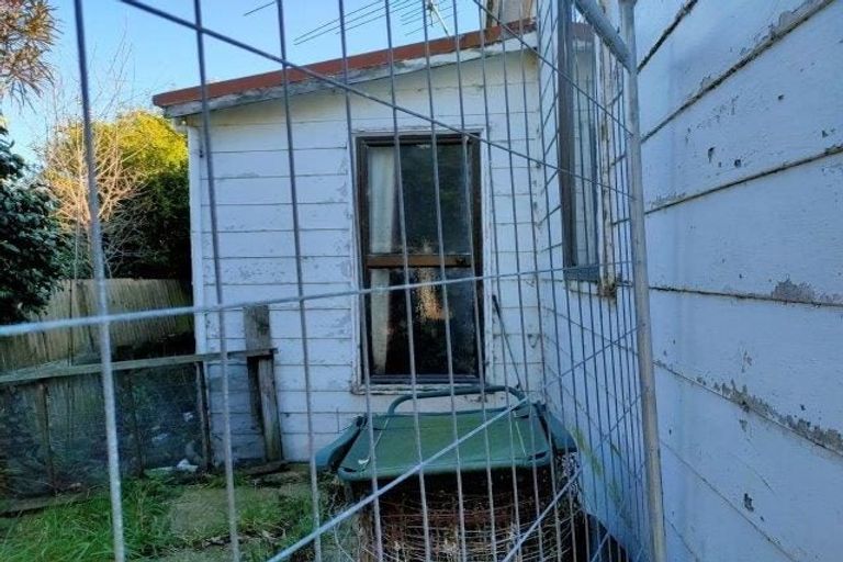 Photo of property in 3 Thistle Street, Gore, 9710