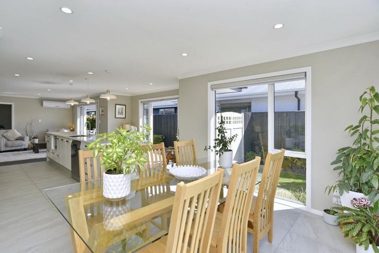 Photo of property in 24 Macphail Avenue, Rangiora, 7400