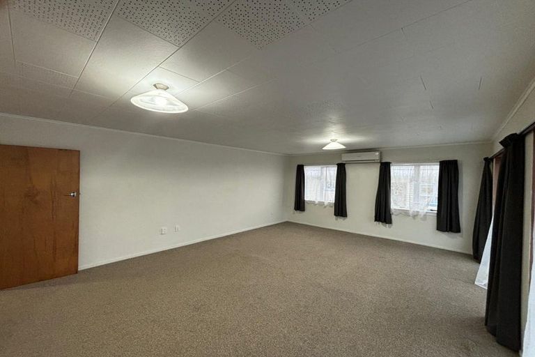 Photo of property in 33 Essex Street, Vogeltown, New Plymouth, 4310