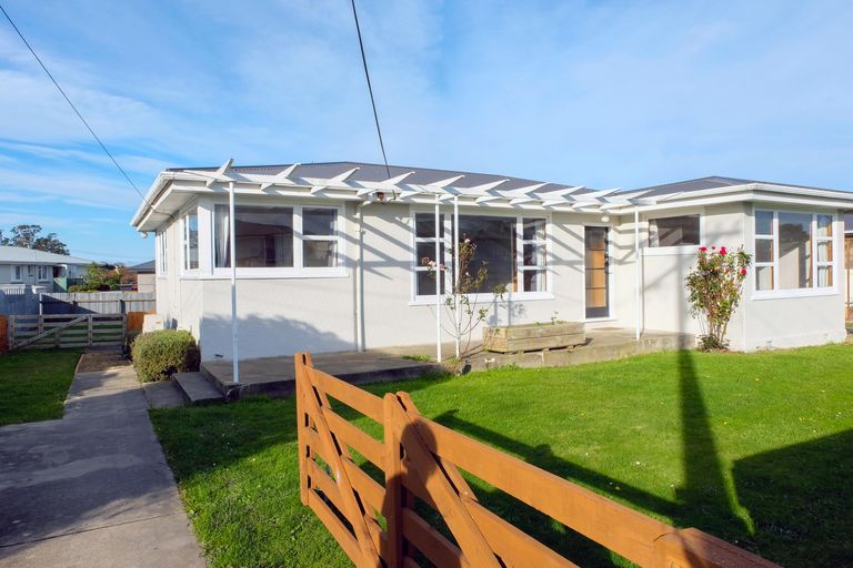 Photo of property in 21 Glendale Crescent, Holmes Hill, Oamaru, 9401