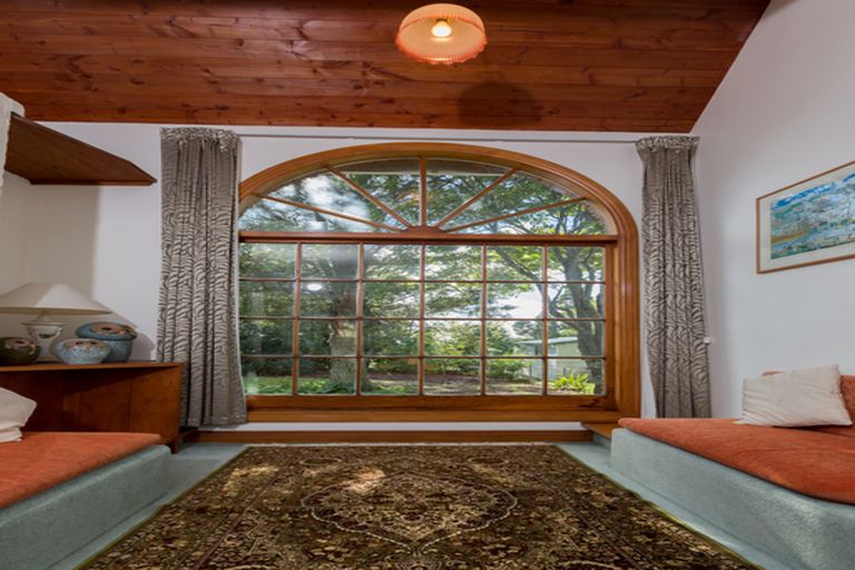 Photo of property in 52 Golf Road, New Lynn, Auckland, 0600