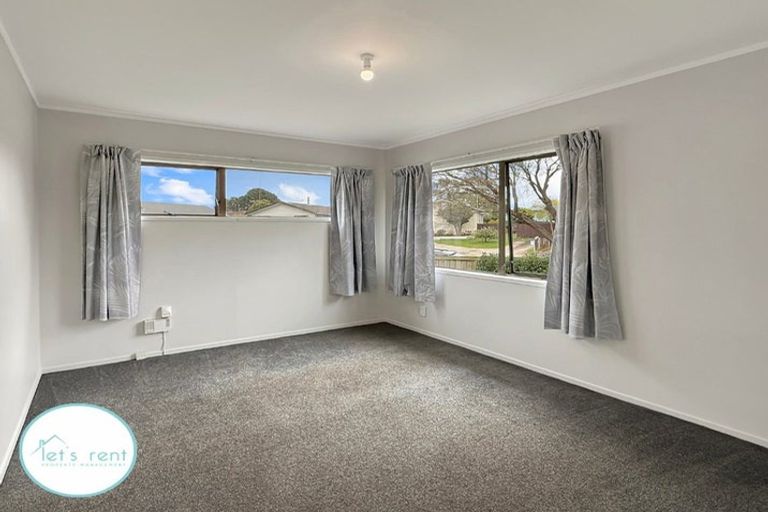 Photo of property in 15 Rangataua Place, Manurewa, Auckland, 2102