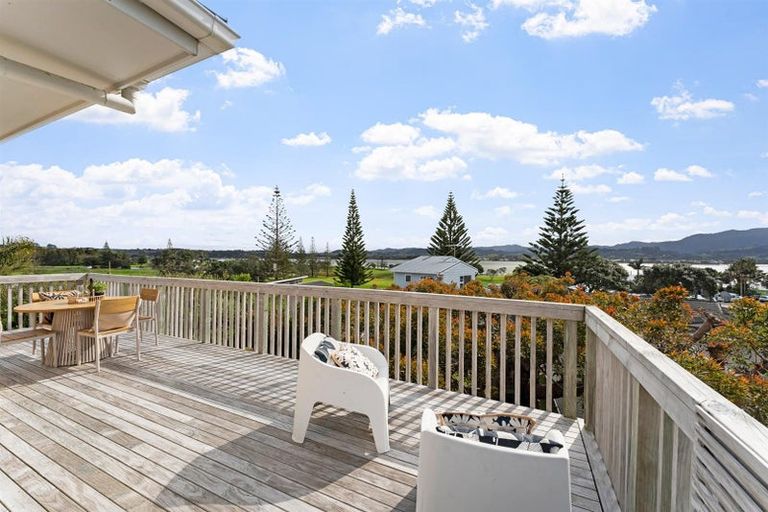 Photo of property in 17 Caroline Heights, Omaha, 0986
