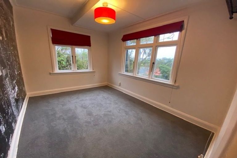 Photo of property in 54 Kano Street, Karori, Wellington, 6012