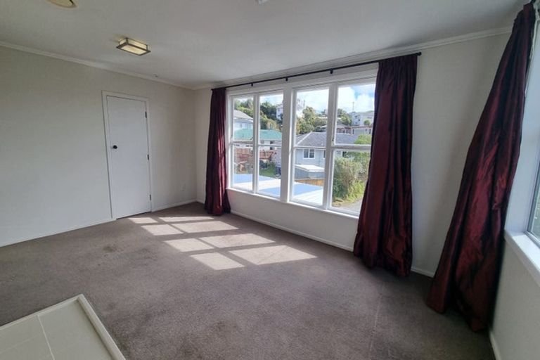 Photo of property in 41 Hindmarsh Street, Johnsonville, Wellington, 6037