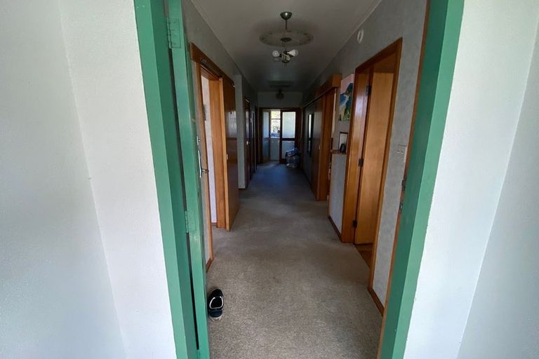 Photo of property in 54 Beauchamp Street, Karori, Wellington, 6012