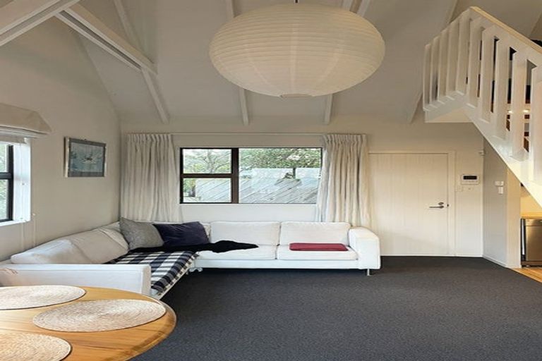 Photo of property in 85a Volga Street, Island Bay, Wellington, 6023