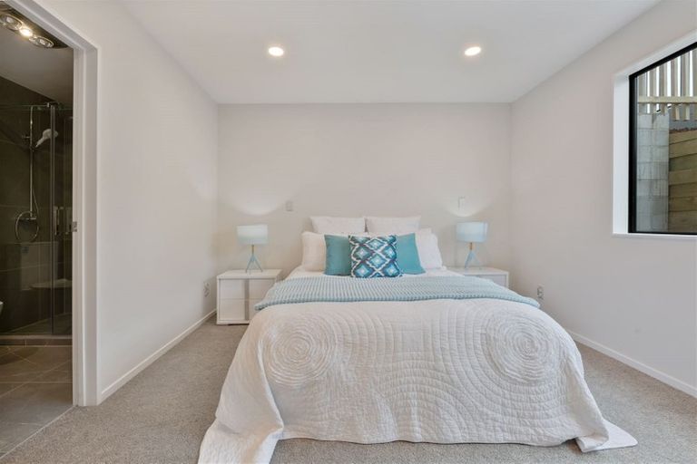 Photo of property in 24 Carrygawley Road, Flat Bush, Auckland, 2019