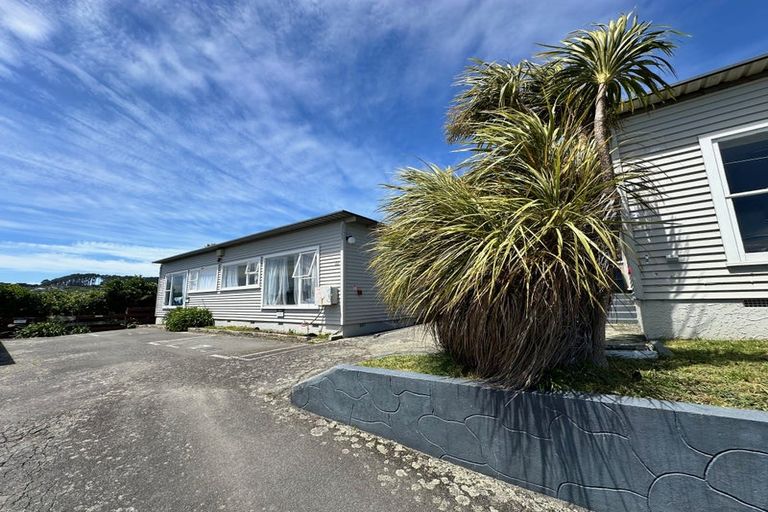 Photo of property in 327 Adelaide Road, Newtown, Wellington, 6021