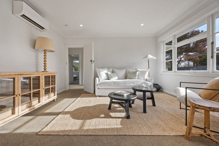 Photo of property in 178 Wilsons Road, Saint Martins, Christchurch, 8022