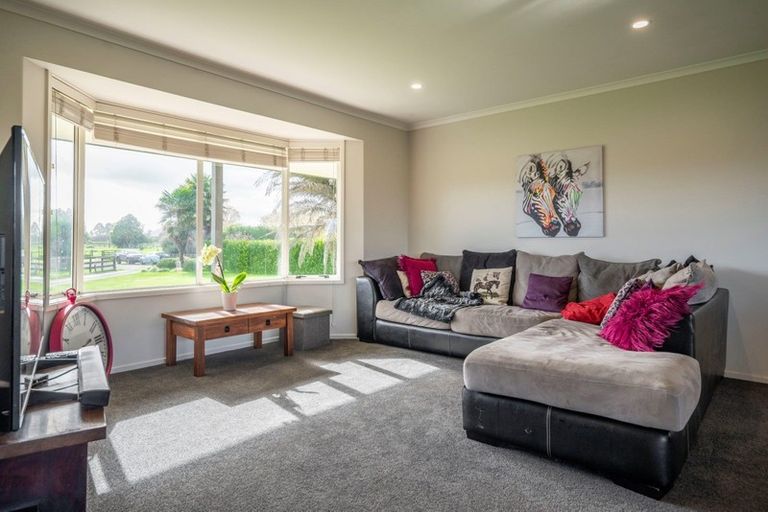 Photo of property in 2/101 Racecourse Road, Cambridge, 3493