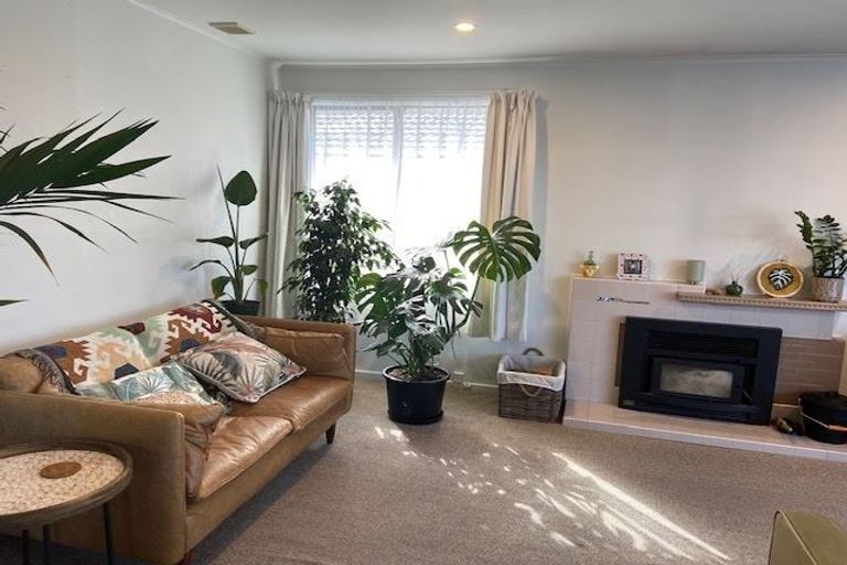 Photo of property in 12 Redgrave Street, Hoon Hay, Christchurch, 8025